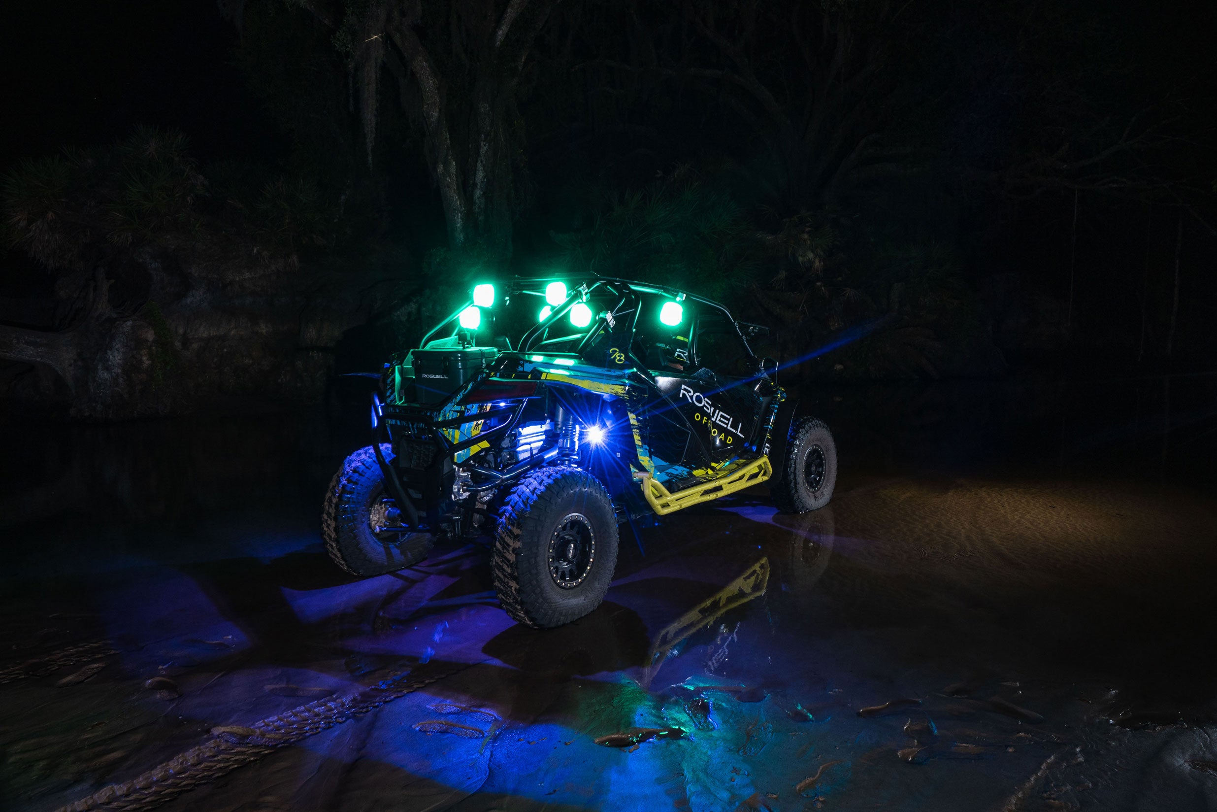 Roswell OFFROAD Firefly 6.5" Cage Speaker Package w/ RGB Remote — image 5